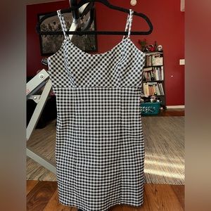 BLACK & WHITE GINGHAM DRESS 🖤